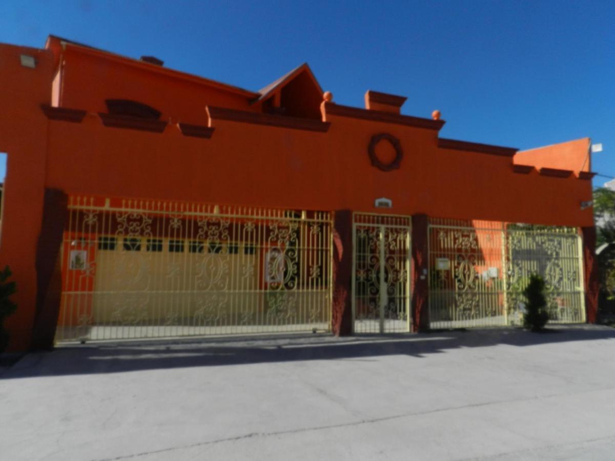 Consul Suites Ciudad Juárez Esterno foto