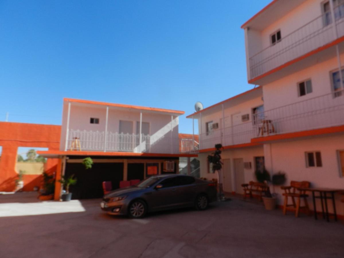 Consul Suites Ciudad Juárez Esterno foto
